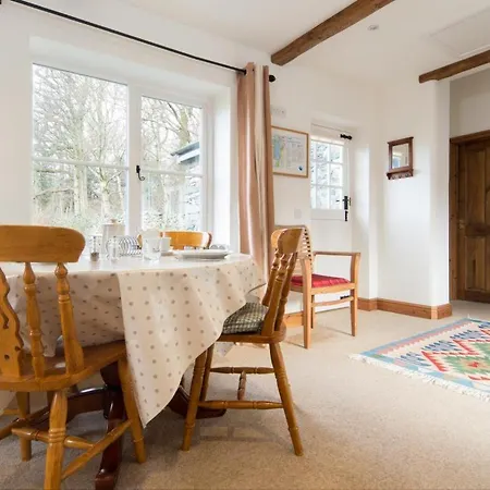 1 Bed In Borrowdale Sz163 *